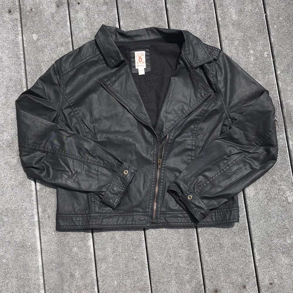 ❄️ Faux Leather Jacket